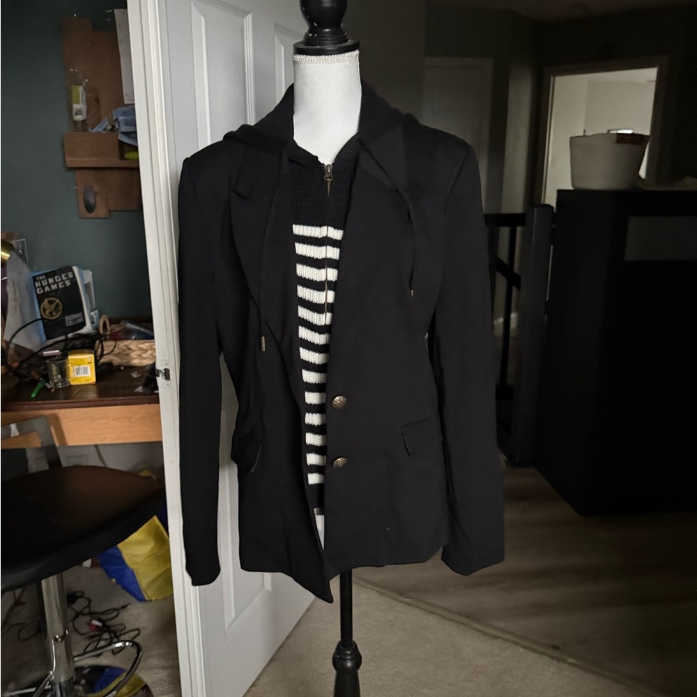Evereve Dawson Black Blazer with Removable inset Sweater with Hoodie Large